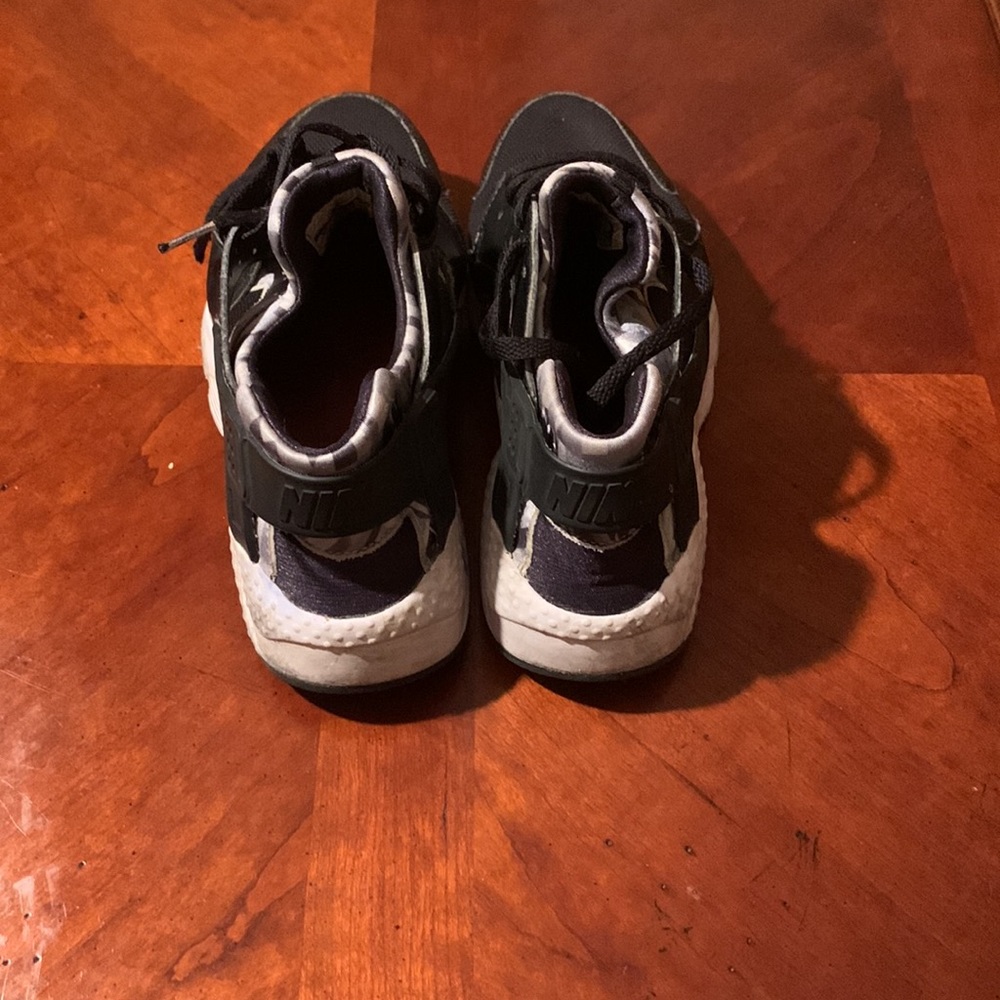 Nike huaraches - Picture 3 of 5
